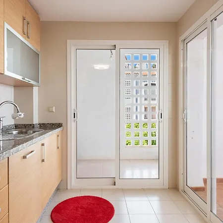 3 Bedroom Huge Terrace Pool & Views