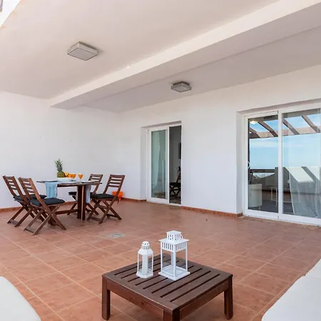 3 Bedroom Huge Terrace Pool & Views Apartment La Mairena