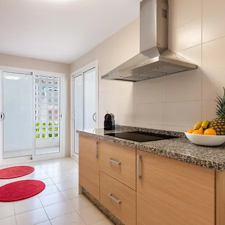 Apartment 3 Bedroom Huge Terrace Pool & Views